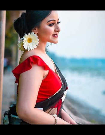 Girlfriend Type Noida Call Girl Service